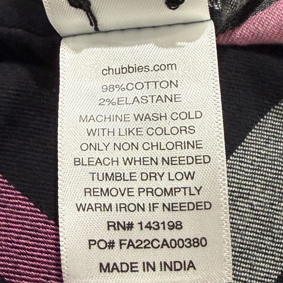 Chubbies Shirt Men's Large Pink Black Plaid  Regular Fit Flannel Button Up - Picture 7 of 7